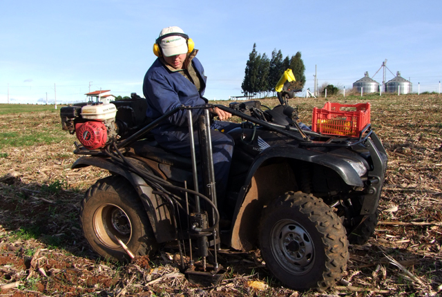 Quadriciclo coletou amostras que serão encaminhadas ao laboratório