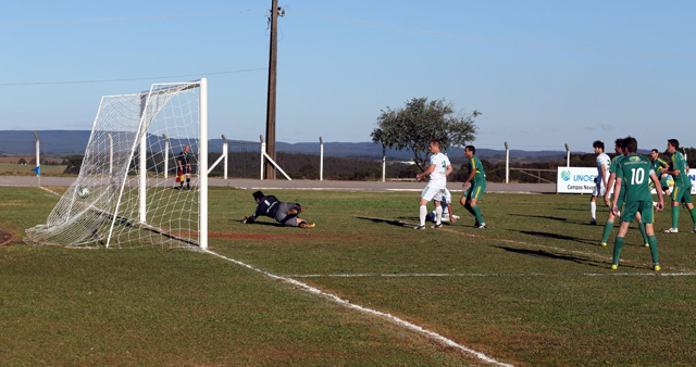 Tondelo marcou o segundo da Copercampos